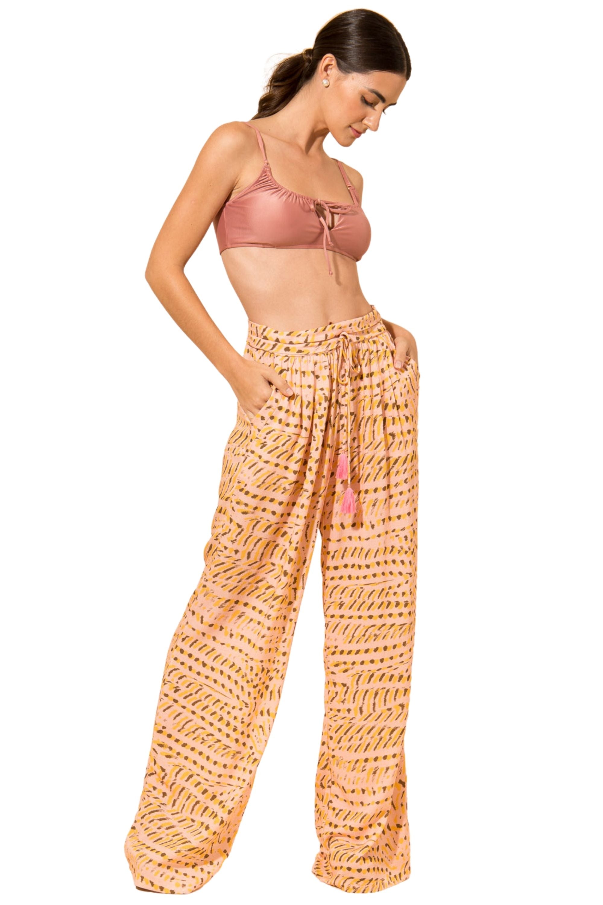 Bacuri Pants Front - MAMÉDIO